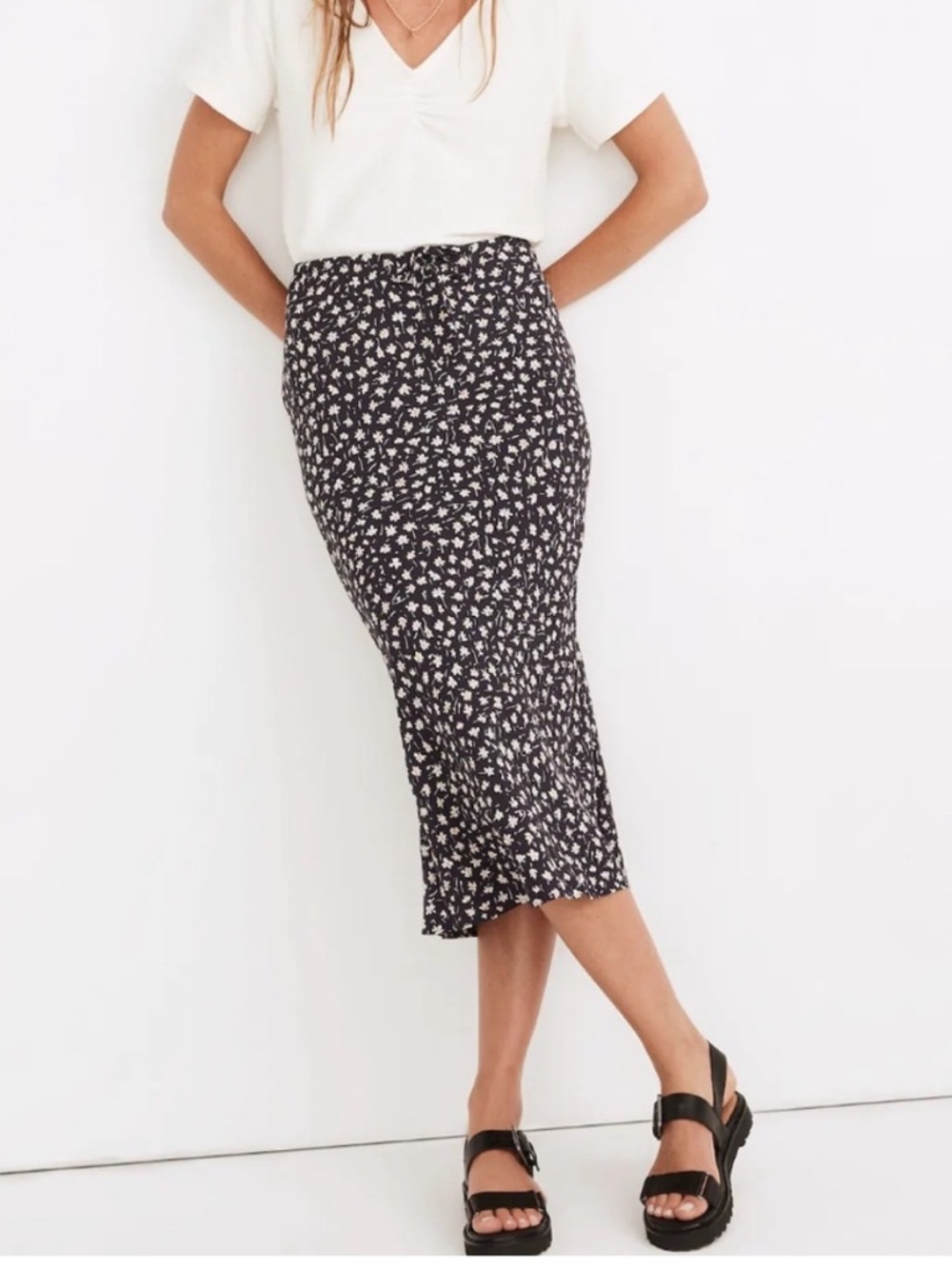 Madewell Women's Black Floral Midi Skirt